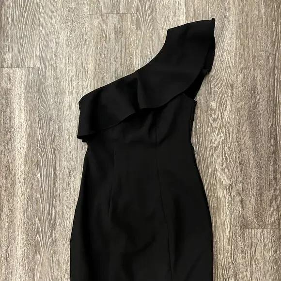 Likely Kane One Shoulder Ruffle Gown Black Formal Maxi Dress Size 2 Slit Elegant